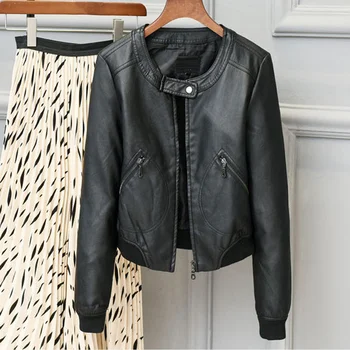 2020 Faux Leather Jacket Women O-neck Zipper Casual Jackets Female Short Biker Coat Plus Size S-4XL Basic Outwear 
2020 Faux Leather Jacket Women O-neck Zipper Casual Jackets Female Short Biker Coat Plus Size S-4XL Basic Outwear