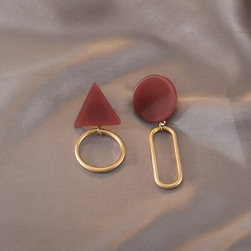 Korean Asymmetric Geometric Triangle Earrings For Women Simple Metallic Gold-color Drop Dangle Earrings Brincos Bijoux Gift
Korean Asymmetric Geometric Triangle Earrings For Women Simple Metallic Gold-color Drop Dangle Earrings Brincos Bijoux Gift