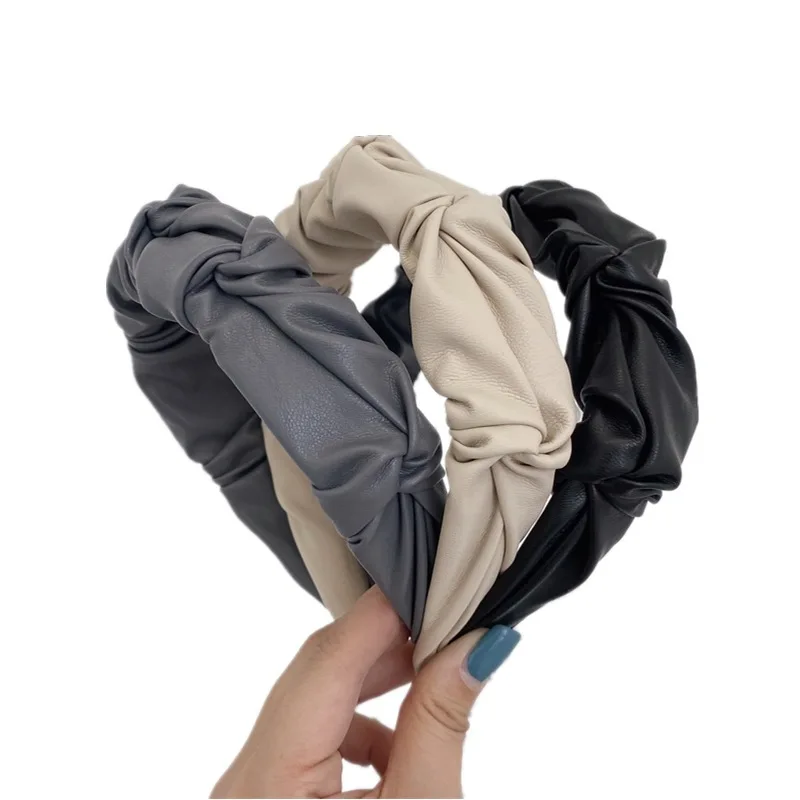 Solid Color Cloth Hairband Headband Turban For Women Fashion Elastic Hairbands Girls Hair Hoop Hair Accessories
Solid Color Cloth Hairband Headband Turban For Women Fashion Elastic Hairbands Girls Hair Hoop Hair Accessories