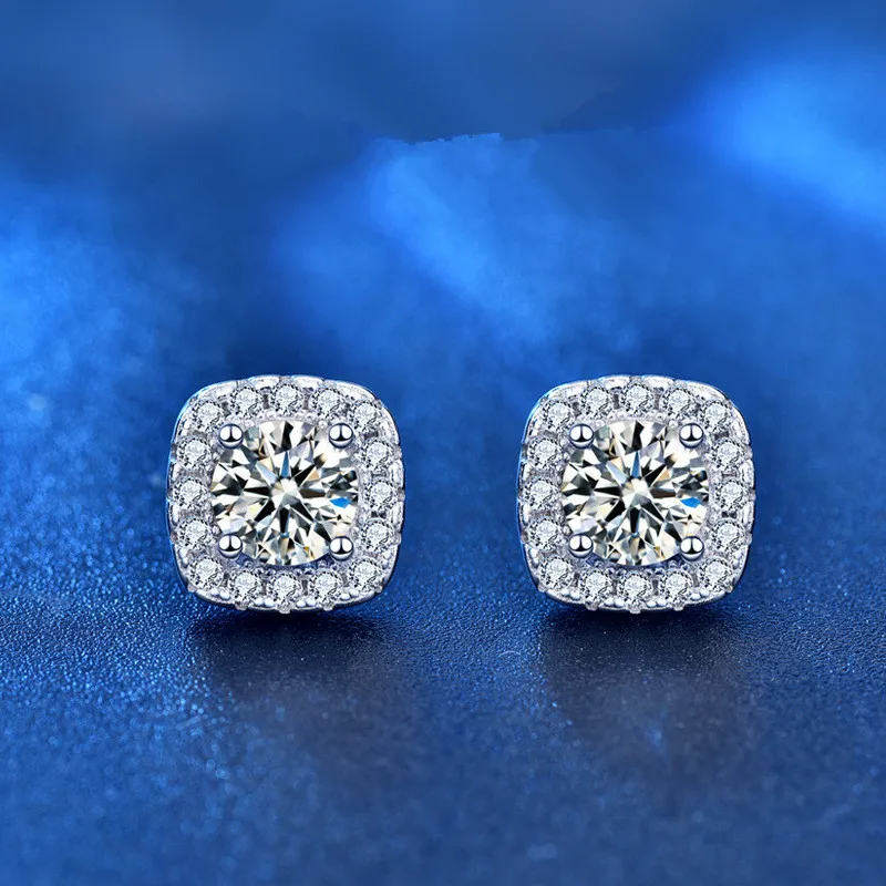 Original S925 Sterling Silver Stud Earrings Square Prong Set Moissanite Stud Earrings Women Fashion Jewelry Couple Romantic Gift
Original S925 Sterling Silver Stud Earrings Square Prong Set Moissanite Stud Earrings Women Fashion Jewelry Couple Romantic Gift