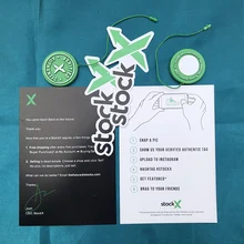 5sets/Lot 2020 StockX Tag Green Circular Tag Rcode Stickers Flyer Plastic Shoe Buckle Verified X Authentic Tag 5sets/Lot 2020 StockX Tag Green Circular Tag Rcode Stickers Flyer Plastic Shoe Buckle Verified X Authentic Tag