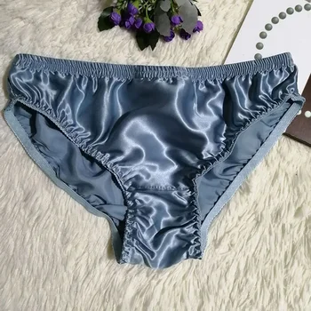 Men briefs Fashion Underwear solid color silk Briefs Comfortable Breathable Mid-rise underpants male
Men briefs Fashion Underwear solid color silk Briefs Comfortable Breathable Mid-rise underpants male
