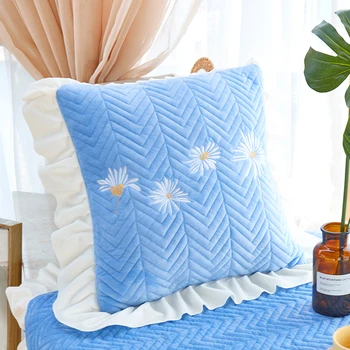 45x45cm/55x55cm pastrol daisy embroidered cushion cover plush flannel pillow cover flower throw pillowcase sofa decor
45x45cm/55x55cm pastrol daisy embroidered cushion cover plush flannel pillow cover flower throw pillowcase sofa decor