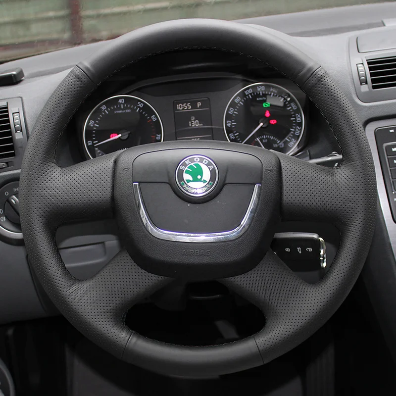 Кожаный чехол на рулевое колесо ручной работы для Skoda Octavia Fabia Yeti, аксессуары для салона автомобиля
Кожаный чехол на рулевое колесо ручной работы для Skoda Octavia Fabia Yeti, аксессуары для салона автомобиля