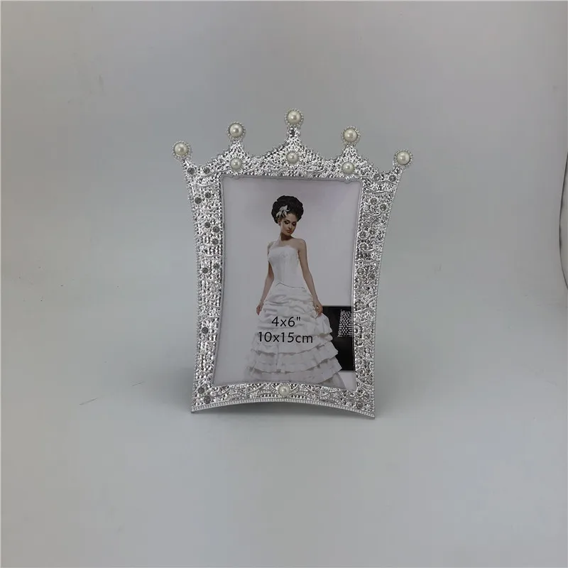 Pastoral European style photo frame picture frame decoration picture frame photo display stand household photo wall nail art pho
Pastoral European style photo frame picture frame decoration picture frame photo display stand household photo wall nail art pho