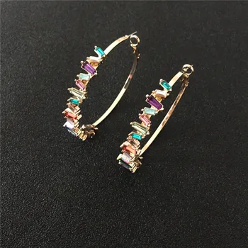 New Arrival Gold color Multi Color Baguette Rhinestone Statement Hoop Eearrings for Women Party Box Packing Accessory Gift
New Arrival Gold color Multi Color Baguette Rhinestone Statement Hoop Eearrings for Women Party Box Packing Accessory Gift