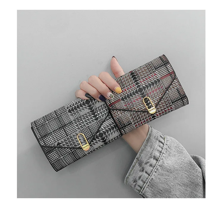 2019 New Women's Wallet Short Coin Purse Female Card Package Coin bag Plaid Printing Short Wallet
2019 New Women's Wallet Short Coin Purse Female Card Package Coin bag Plaid Printing Short Wallet