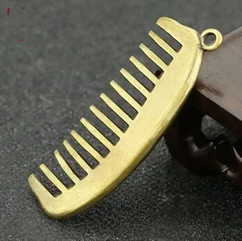 Brass Creative Personality Handmade Small Comb Model Pendant Retro Mini Comb Key Chain Pendant Copper Pendant
Brass Creative Personality Handmade Small Comb Model Pendant Retro Mini Comb Key Chain Pendant Copper Pendant