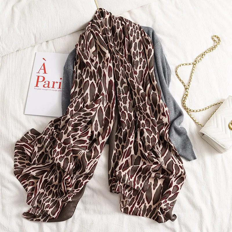 Beiver Jewelry Store 】Spring Autumn Women Shawls Snake Print