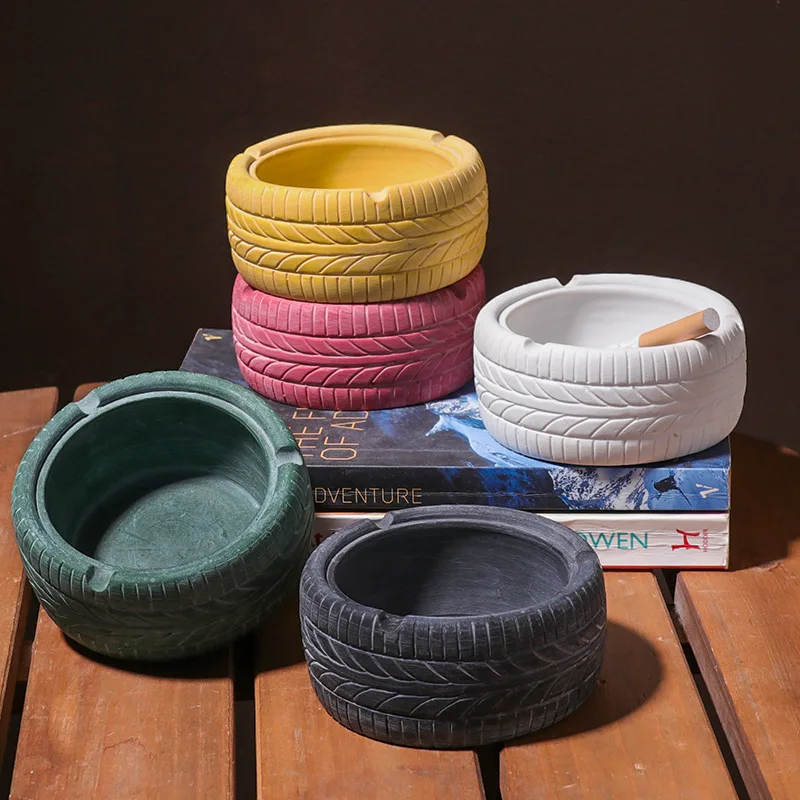 Retro Distressed Tire Resin Ashtray Creative Home Living Room Bar Desktop Decoration Portable Ashtray
Retro Distressed Tire Resin Ashtray Creative Home Living Room Bar Desktop Decoration Portable Ashtray