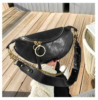 Fashion Chain Fanny Pack Banana Waist Bag Large Capacity women Belt Bag Multifunction Chest Bag
Fashion Chain Fanny Pack Banana Waist Bag Large Capacity women Belt Bag Multifunction Chest Bag