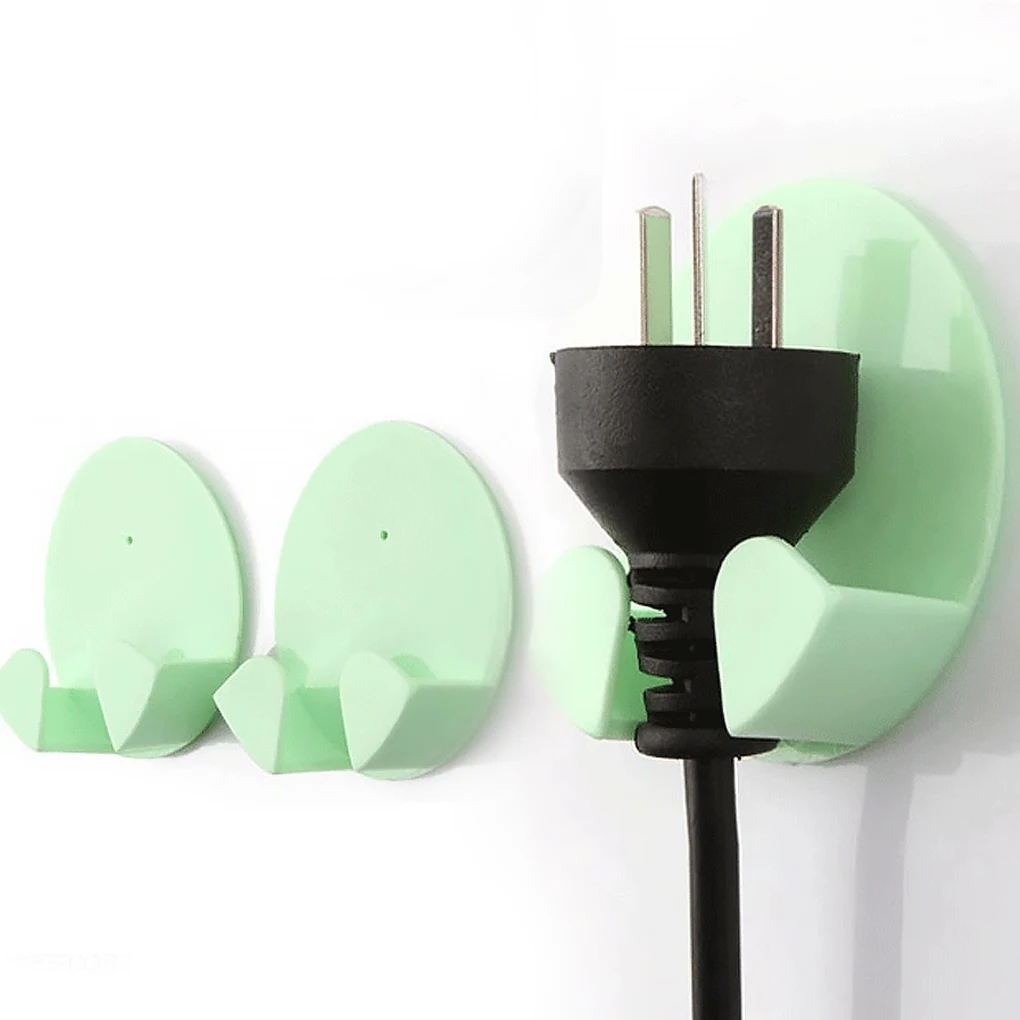 2pcs Practical Gum Hooks Plug Hooks for Household Usage Colors Random Kitchen accessories
2pcs Practical Gum Hooks Plug Hooks for Household Usage Colors Random Kitchen accessories