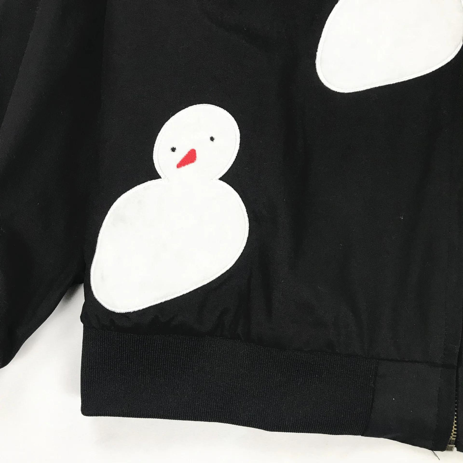 Japanese-style Harajuku-Style Snowman Applique Embroidery Black Baseball Uniform Jacket Padded Coat
Japanese-style Harajuku-Style Snowman Applique Embroidery Black Baseball Uniform Jacket Padded Coat