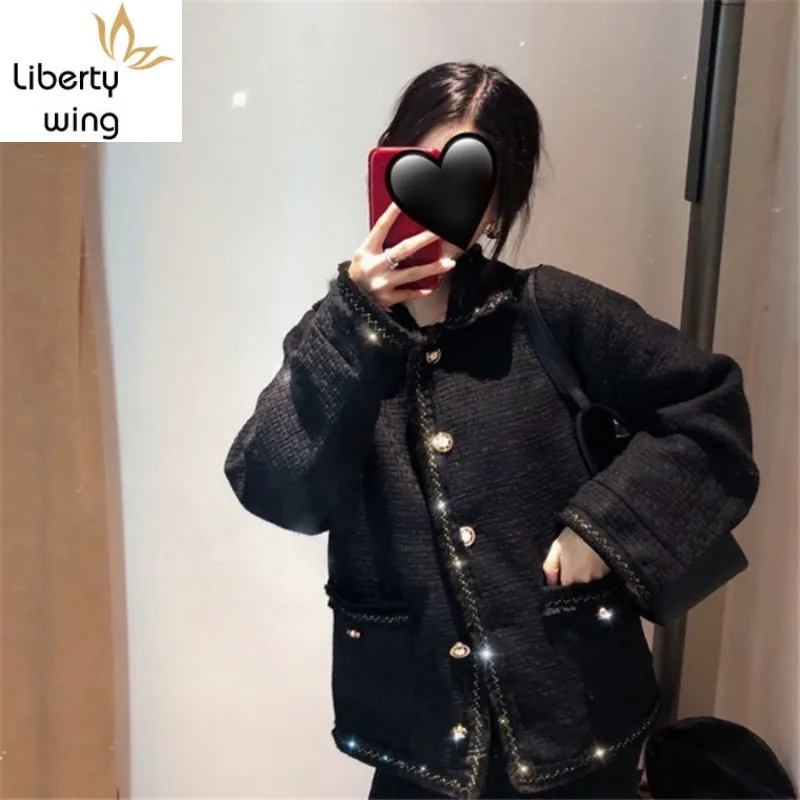 2020 Autumn New Women Tweed Loose Fit Casual Outwear Coat Female Pockets Single Breasted Designer Short Jacket Streetwear
2020 Autumn New Women Tweed Loose Fit Casual Outwear Coat Female Pockets Single Breasted Designer Short Jacket Streetwear