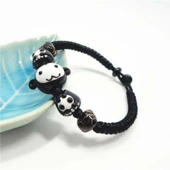 Japanese style glazed monkey pendant Dharma bracelet for men and women in birth year to ward off evil spirits
Japanese style glazed monkey pendant Dharma bracelet for men and women in birth year to ward off evil spirits