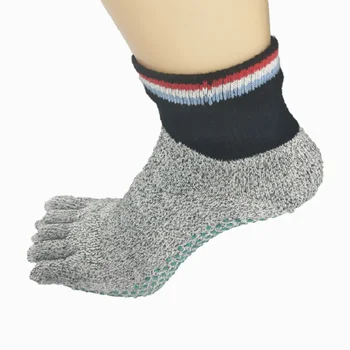 5 Toe Cut Resistant Socks Comfortable Anti-Slip Yoga Socks Hiking Running Climbing barefoot Socks Outdoor Sportswear Accessories
5 Toe Cut Resistant Socks Comfortable Anti-Slip Yoga Socks Hiking Running Climbing barefoot Socks Outdoor Sportswear Accessories