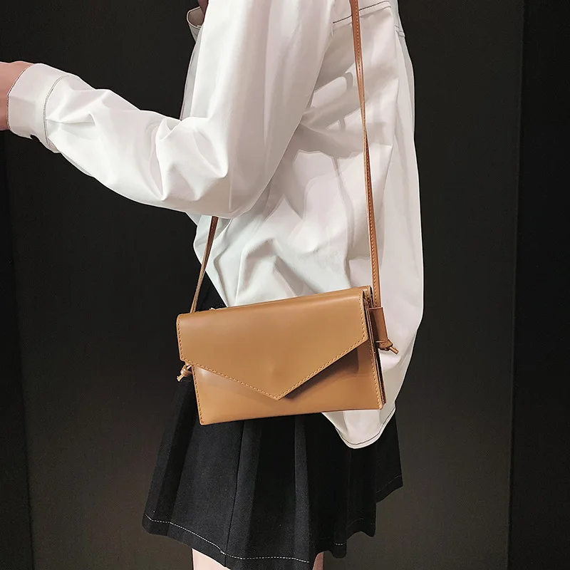 2019 New Style Envelope-Shaped Retro Multi-Compartment Square Sling Bag Triangular Magnetic Snap Shoulder WOMEN'S Bag
2019 New Style Envelope-Shaped Retro Multi-Compartment Square Sling Bag Triangular Magnetic Snap Shoulder WOMEN'S Bag