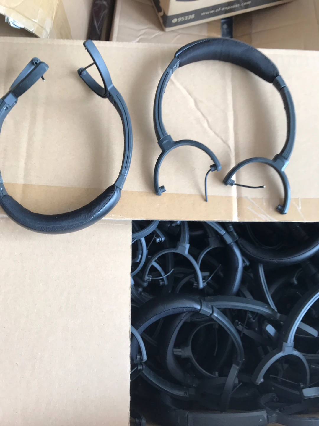 Original Earphone Headband Head Band Frame Assembly for Boss QC 3 QC3 Headphone Original Earphone Headband Head Band Frame Assembly for Boss QC 3 QC3 Headphone