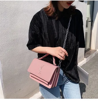 High-quality Korean version of the shoulder messenger bag 2020 new texture foreign chain bag handbag
High-quality Korean version of the shoulder messenger bag 2020 new texture foreign chain bag handbag