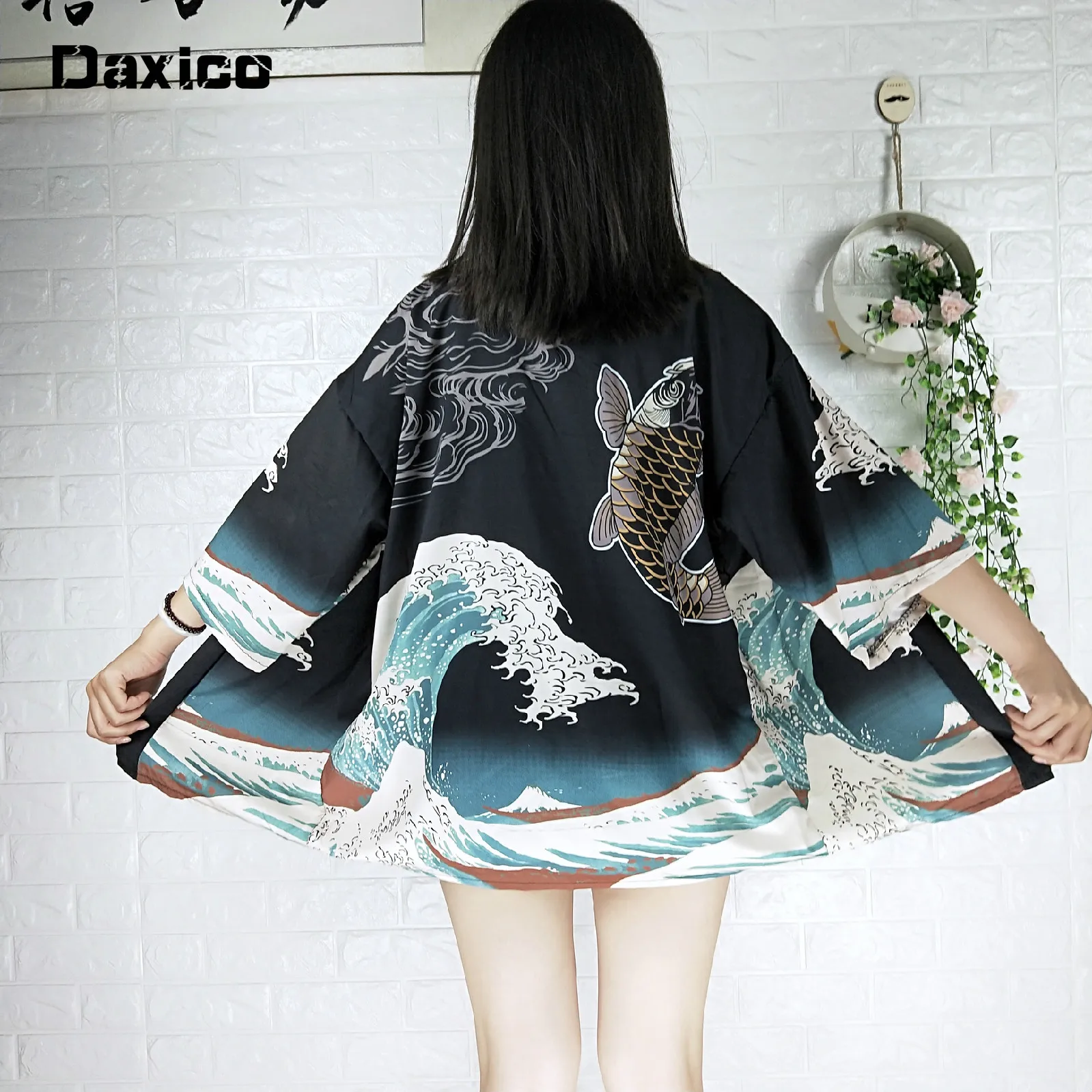 Woman Kimono Cardigan Japanese Chiffon Summer Beach Yukata Blouse Japan Haori Traditional Robe Shirt Haori Samurai Kimonos
Woman Kimono Cardigan Japanese Chiffon Summer Beach Yukata Blouse Japan Haori Traditional Robe Shirt Haori Samurai Kimonos