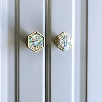 Natural Shell + Brass Furniture Knobs and Handles for Kitchen Cabinet Modern Cupboard Door Handles Copper Drawer Knob Pulls 
Natural Shell + Brass Furniture Knobs and Handles for Kitchen Cabinet Modern Cupboard Door Handles Copper Drawer Knob Pulls