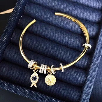 luxurious Solid Lucky Fish Open Cuff Bracelet with Sliding Rings Compass Charm Bangle Bracelet Women Brand Jewelry
luxurious Solid Lucky Fish Open Cuff Bracelet with Sliding Rings Compass Charm Bangle Bracelet Women Brand Jewelry