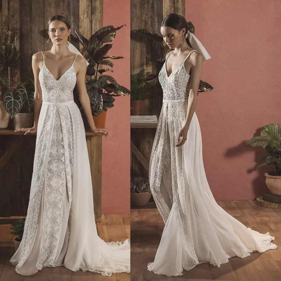 

Bohemian Long Wedding Dresses 2020 Spaghetti V Neck Lace Appliqued Boho Backless Bridal Gowns A Line Chiffon Wedding Dress