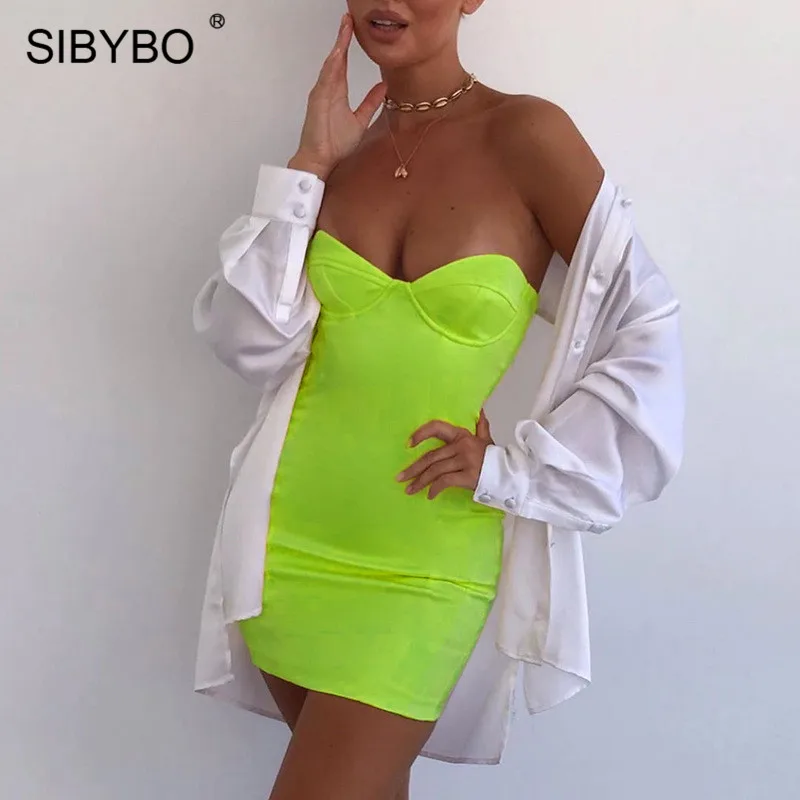SIBYBO Off Shoulder Sleeveless Sexy Mini Dress Strapless Sheath Women Bodycon Dress Solid Backless Autumn Party Dress Short
SIBYBO Off Shoulder Sleeveless Sexy Mini Dress Strapless Sheath Women Bodycon Dress Solid Backless Autumn Party Dress Short