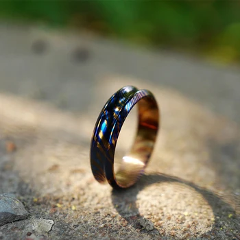Titanium Damascus Ring Metal Exquisite Blue Titanium Damascus Scratch-resistant Wear-resistant Rust-proof Ring Gift 
Titanium Damascus Ring Metal Exquisite Blue Titanium Damascus Scratch-resistant Wear-resistant Rust-proof Ring Gift