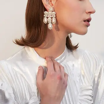 AMORCOME Bohemian Big Simulated Pearl Long Earrings Geometric Statement Tassel Drop Earrings For Women Wedding Party Gifts
AMORCOME Bohemian Big Simulated Pearl Long Earrings Geometric Statement Tassel Drop Earrings For Women Wedding Party Gifts