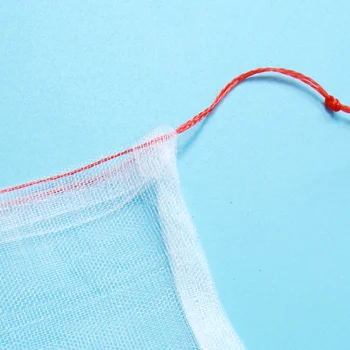 100pcs Nylon Seed Bag Insect-Proof Practical Simple Net Mesh Bag Fruit Tree Bag (10x15cm)
100pcs Nylon Seed Bag Insect-Proof Practical Simple Net Mesh Bag Fruit Tree Bag (10x15cm)