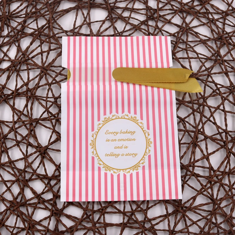 5pcs Christmas Drawstring Bag Waterproof & Tear Resistant For Cute Candy Ribbon Bundle Pocket For Christmas New Year Gift Bags
5pcs Christmas Drawstring Bag Waterproof & Tear Resistant For Cute Candy Ribbon Bundle Pocket For Christmas New Year Gift Bags