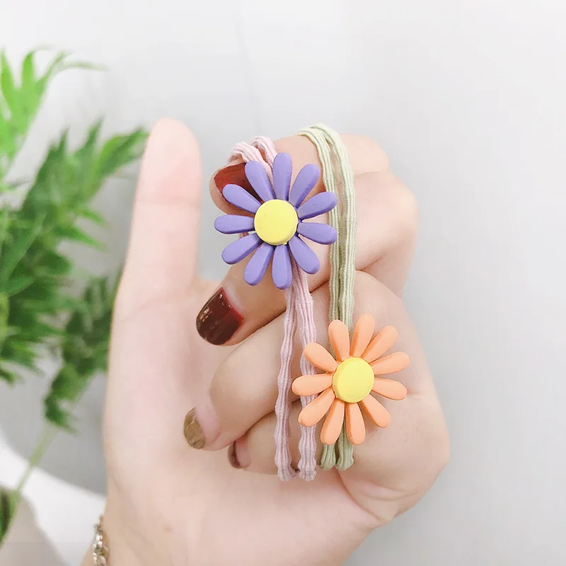 Sweet Fashion Daisy Hairbands for Girls Wome Hair Clips Barrettes Headband Simple Kids Elastic Hair Rope Girls Hair Accessories
Sweet Fashion Daisy Hairbands for Girls Wome Hair Clips Barrettes Headband Simple Kids Elastic Hair Rope Girls Hair Accessories