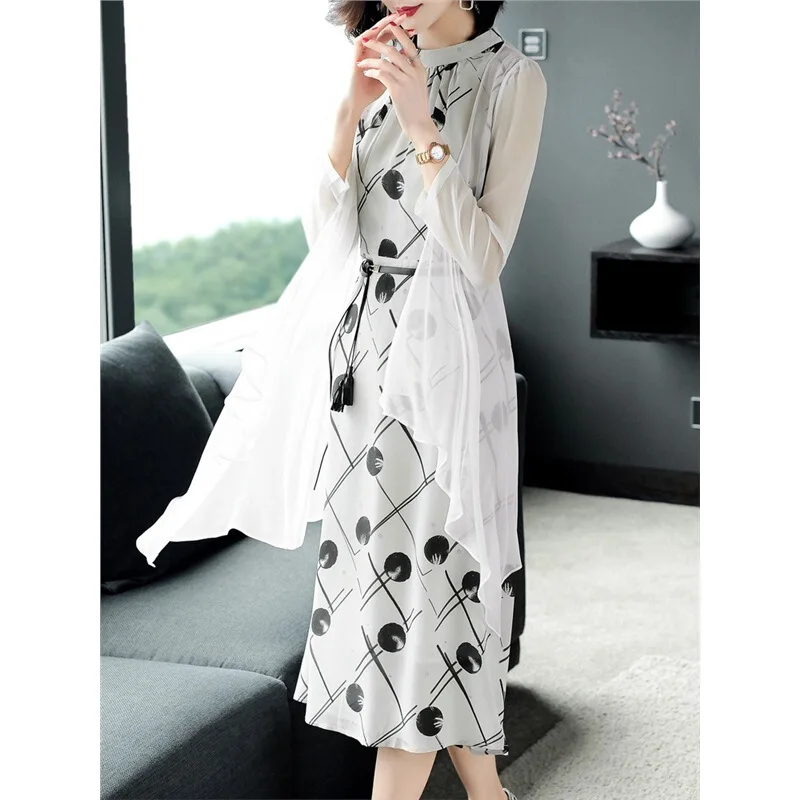 Silk Dress 2019 Spring And Summer New Style WOMEN'S Dress Mid-length Simple Two-Piece Printed Mulberry Silk Skirt
Silk Dress 2019 Spring And Summer New Style WOMEN'S Dress Mid-length Simple Two-Piece Printed Mulberry Silk Skirt