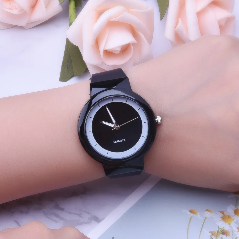 Hot Selling Simple Silica Gel Jelly Watch Women's Students Quartz Watch