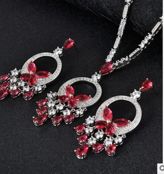 wholesale high quality crystal diamond wedding bride necklace earings rset upscale gift free shipping 118nn
wholesale high quality crystal diamond wedding bride necklace earings rset upscale gift free shipping 118nn