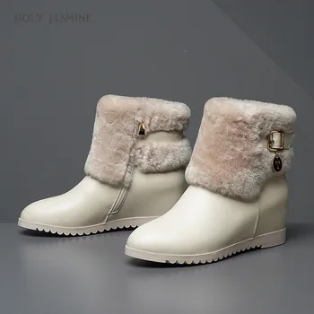 HOT Genuine Leather Women Boots New Winter Cow Leather Wool Height Increasing Fashion Boots Short Plush High (5cm-8cm) 
HOT Genuine Leather Women Boots New Winter Cow Leather Wool Height Increasing Fashion Boots Short Plush High (5cm-8cm)