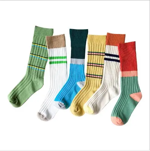 1Pair 1-8 Year Autumn and winter double needle double-way spell color strip combed cotton tube stockings
1Pair 1-8 Year Autumn and winter double needle double-way spell color strip combed cotton tube stockings