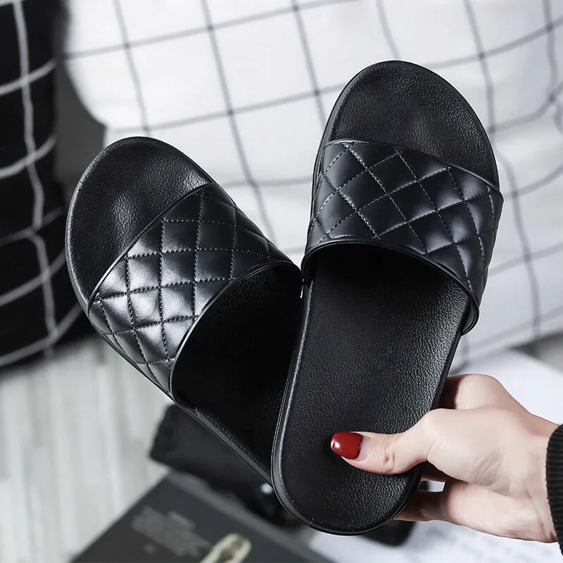 2020 Men Slippers Women Slippers Indoor Soft Bottom Couple Shoes Non-slip Thick Bottom Fashion Home Bathroom Slippers Summer
2020 Men Slippers Women Slippers Indoor Soft Bottom Couple Shoes Non-slip Thick Bottom Fashion Home Bathroom Slippers Summer