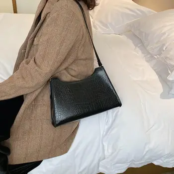 Women Handbag Retro Alligator Subaxillary Bag Vintage Small Triangle Square Bags Leather Retro Shoulder Bag Solid Color Tote
Women Handbag Retro Alligator Subaxillary Bag Vintage Small Triangle Square Bags Leather Retro Shoulder Bag Solid Color Tote