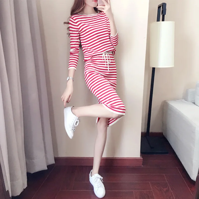 2020 New Style Spring Clothing Women's Spring WOMEN'S Dress Elegant Two-Piece Set Stripes High Cold Royal Sister-Style Mature Dr
2020 New Style Spring Clothing Women's Spring WOMEN'S Dress Elegant Two-Piece Set Stripes High Cold Royal Sister-Style Mature Dr