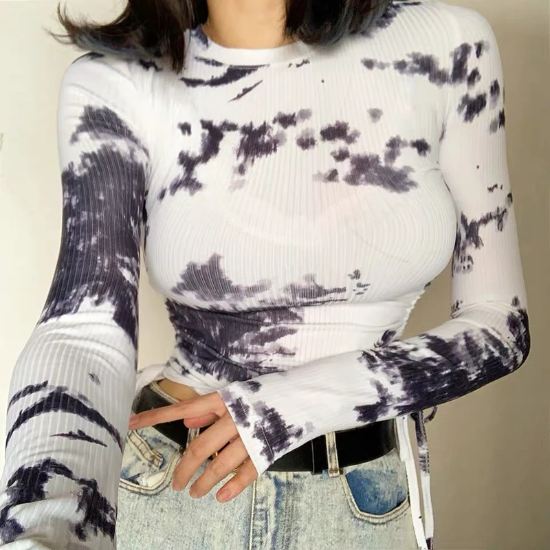 Spring thin micro transparent round neck T-shirt women's tight short open navel drawstring long sleeve top graffiti pattern top
Spring thin micro transparent round neck T-shirt women's tight short open navel drawstring long sleeve top graffiti pattern top