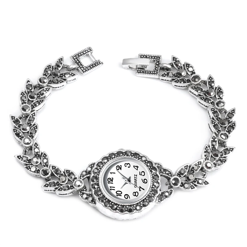 2019 New Hot Small Eye Charm Women Watch Bracelet Vintage Quartz Watch Women Look Covered Crystal Bracelet Gifts Turkish Jewelry
2019 New Hot Small Eye Charm Women Watch Bracelet Vintage Quartz Watch Women Look Covered Crystal Bracelet Gifts Turkish Jewelry