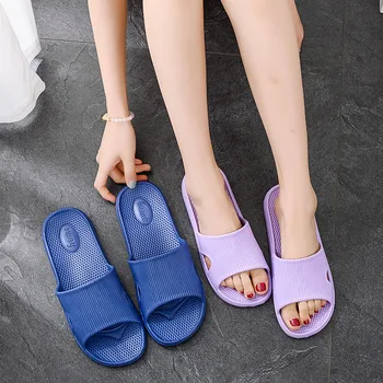 2020 New Home Slippers Home Couple Indoor and Outdoor Slippers Female Summer Men's Slippers Home Slippers 
2020 New Home Slippers Home Couple Indoor and Outdoor Slippers Female Summer Men's Slippers Home Slippers