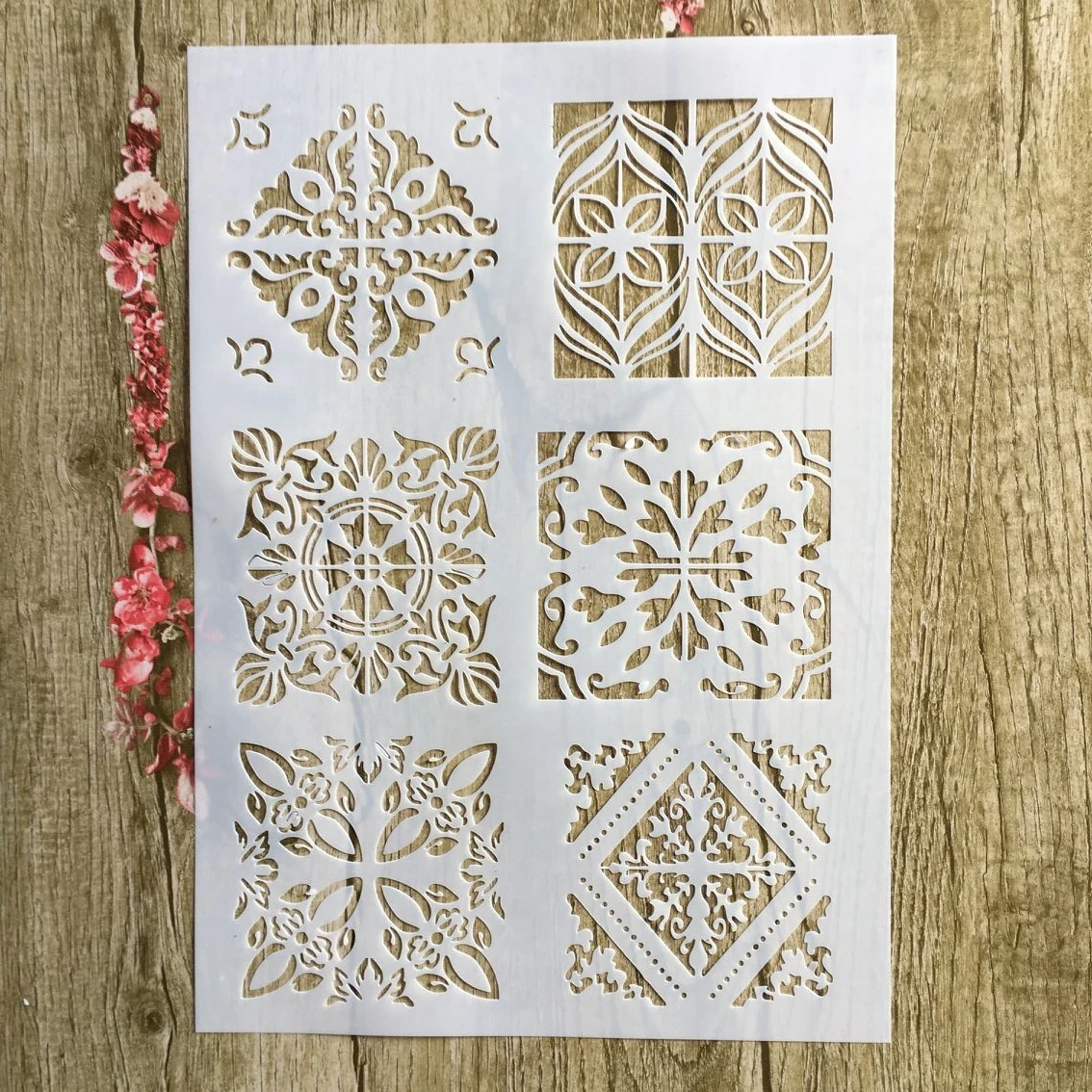 29 * 21cm Compass shape lace DIY Stencils Wall Painting Scrapbook Coloring Embossing Album Decorative Paper Card Template
29 * 21cm Compass shape lace DIY Stencils Wall Painting Scrapbook Coloring Embossing Album Decorative Paper Card Template