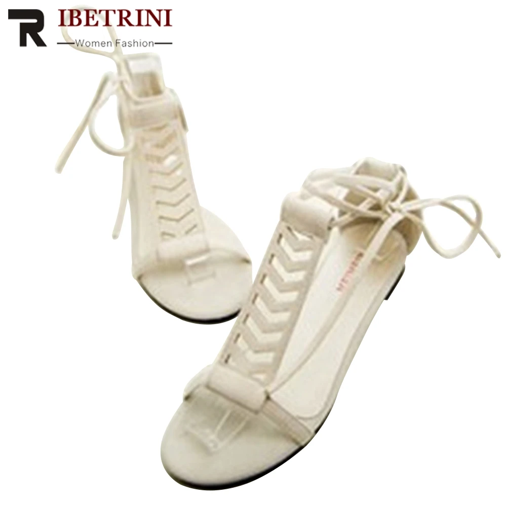 RIBETRINI Fashion Thin Belt Female Elegant Casual Holiday Beach Shoes Woman Sandals Women Summer Low Heels Hollowing Sandals
RIBETRINI Fashion Thin Belt Female Elegant Casual Holiday Beach Shoes Woman Sandals Women Summer Low Heels Hollowing Sandals