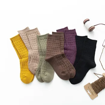 chaussettes femmes 2020 Fashion Trend Harajuku socks Women Girls Solid Knitted Cotton Middle Tube Socks sokken vrouwen #J05
chaussettes femmes 2020 Fashion Trend Harajuku socks Women Girls Solid Knitted Cotton Middle Tube Socks sokken vrouwen #J05