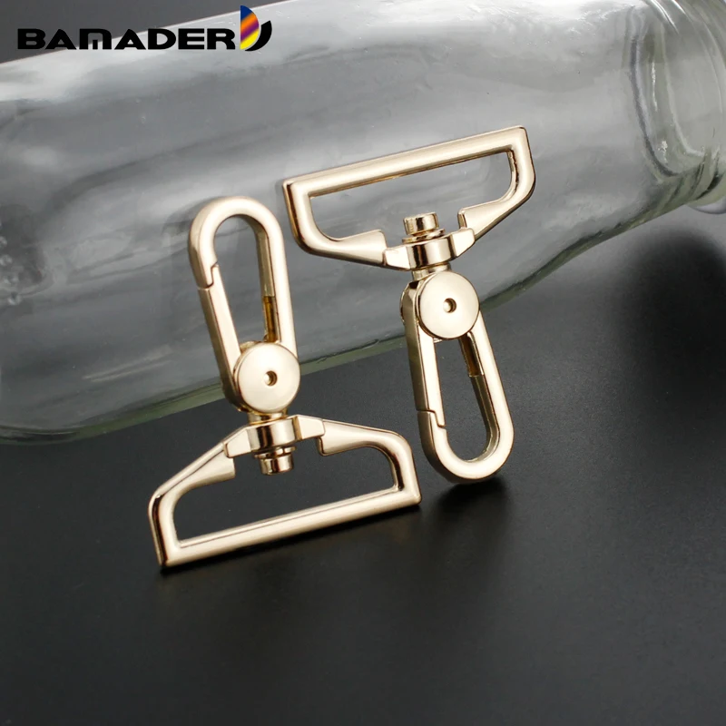 BAMADER Metal Bag Buckle Swivel Lobster Clasp Inner Diameter 38mm Snap Hook Key Chain Leather Strap Buckle Hardware Accessories
BAMADER Metal Bag Buckle Swivel Lobster Clasp Inner Diameter 38mm Snap Hook Key Chain Leather Strap Buckle Hardware Accessories