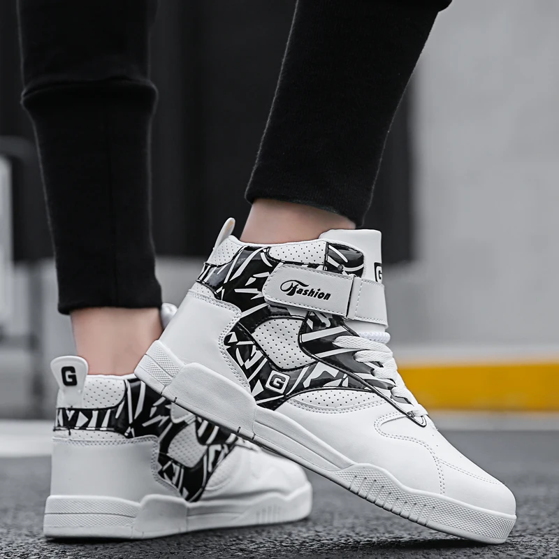 HAROGATH Fashion Brand Flat Sneakers Men Hook & Loop Casual Shoes Personality Vuacanized Shoes Man Hard-Wearing Male Footwear
HAROGATH Fashion Brand Flat Sneakers Men Hook & Loop Casual Shoes Personality Vuacanized Shoes Man Hard-Wearing Male Footwear