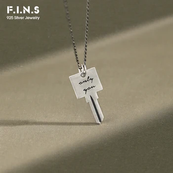 F.I.N.S Korean 925 Sterling Silver Necklace Women INS Retro Key Pendant Necklace for Unisex Simple Vintage Fine Jewelry
F.I.N.S Korean 925 Sterling Silver Necklace Women INS Retro Key Pendant Necklace for Unisex Simple Vintage Fine Jewelry